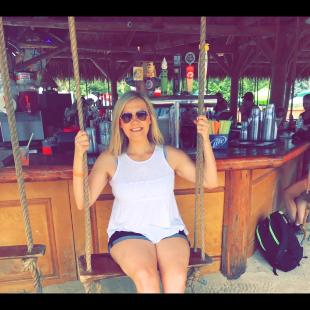 Meet your Posher, Paige